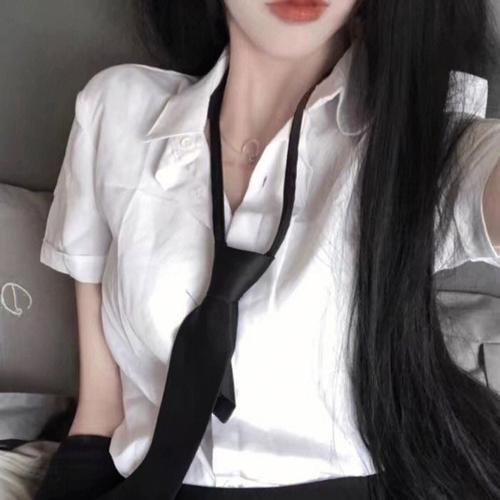 盲少爷的小女仆2023